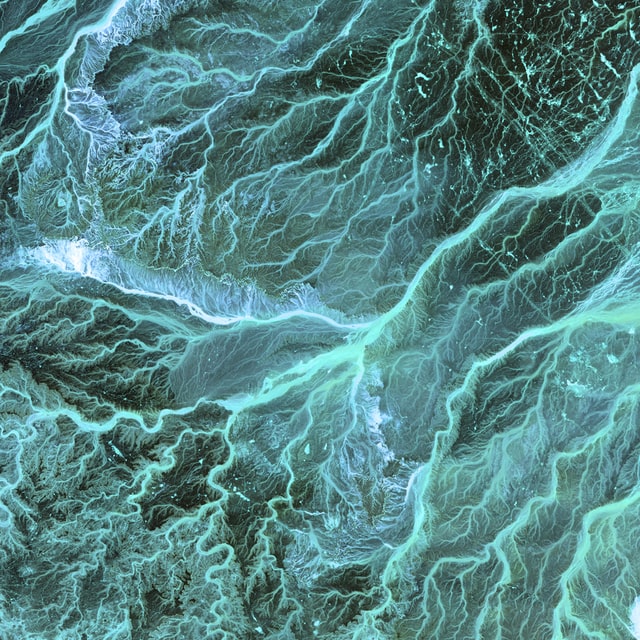 usgs-AQ9-jKmebjM-unsplash
